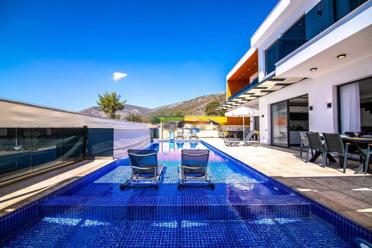 Villa Lycian-Kalkan 3 Bedroom-2 Jakuzzies-Sauna-Turkish Hamam-Huge Private Pool And Lovely Garden Kas Exterior photo